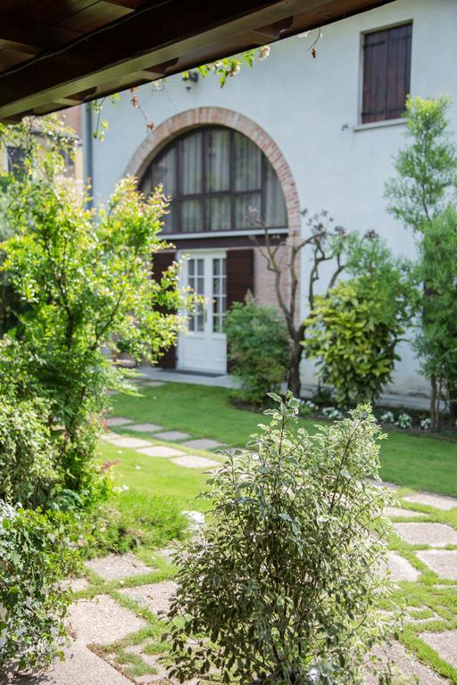 B&B Arco Di Pietra Куинто-ди-Тревизо Экстерьер фото